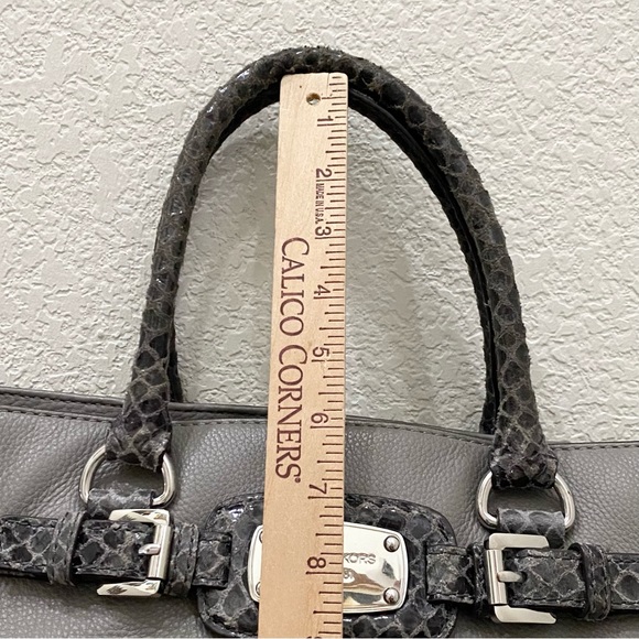 MICHAEL KORS Hamilton Gray Pebbled Leather/Snakeskin Chain Handle Shoulder Bag - Picture 12 of 16